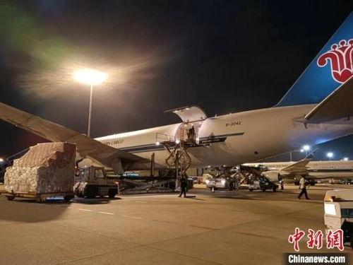 南航货站爆料视频最新消息,揭秘航班货物处理内幕